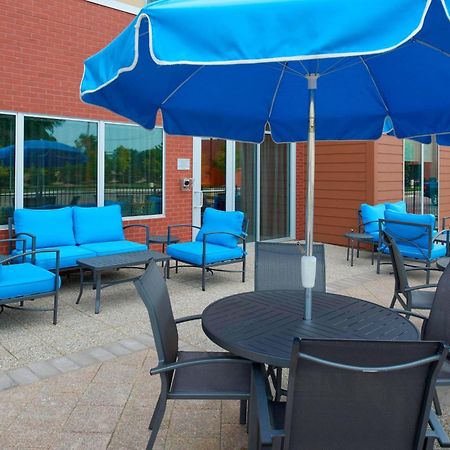 Fairfield Inn & Suites By Marriott Detroit Troy Buitenkant foto
