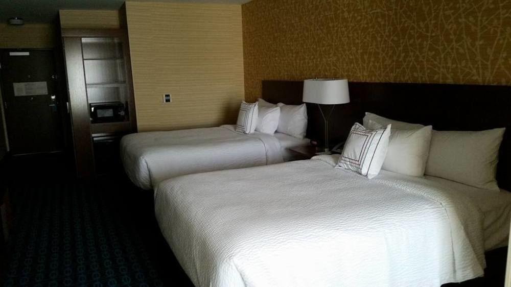 Fairfield Inn & Suites By Marriott Detroit Troy Buitenkant foto