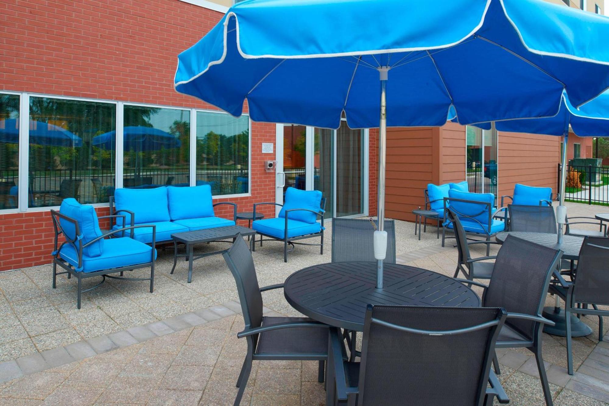 Fairfield Inn & Suites By Marriott Detroit Troy Buitenkant foto